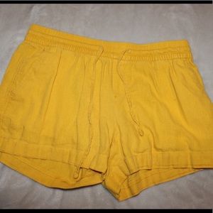 Sunny yellow shorts